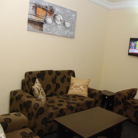 Knightsbridge Hotel Ikeja Bagian luar foto
