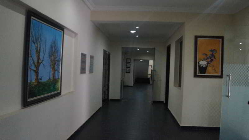 Knightsbridge Hotel Ikeja Bagian luar foto